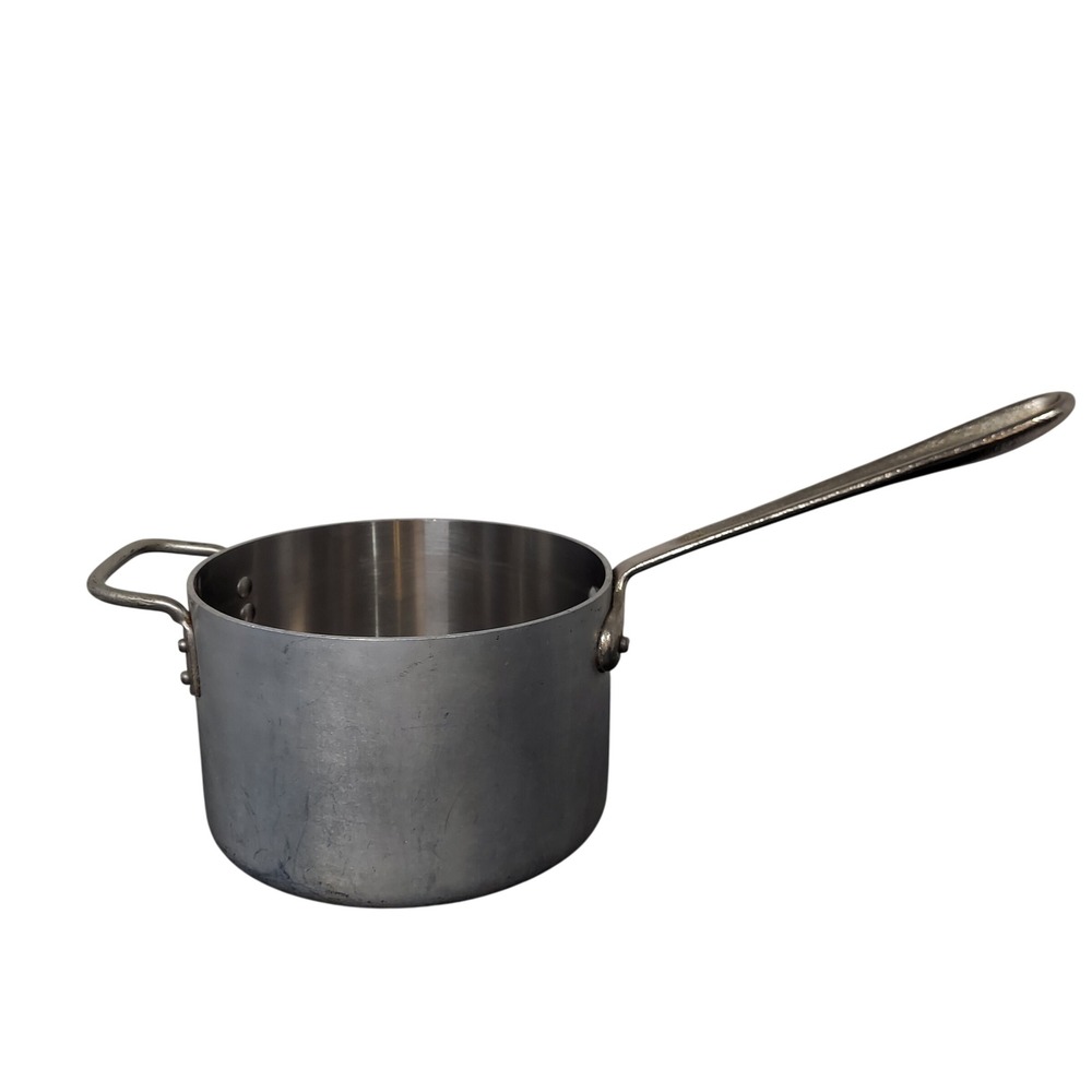 All-Clad Master Chef Saucepan 4.5qt Silver 204 1/2 Helper Handle USA
